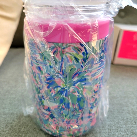 Lilly Pulitzer Accessories - NWT insulated can tumbler in cabana blue